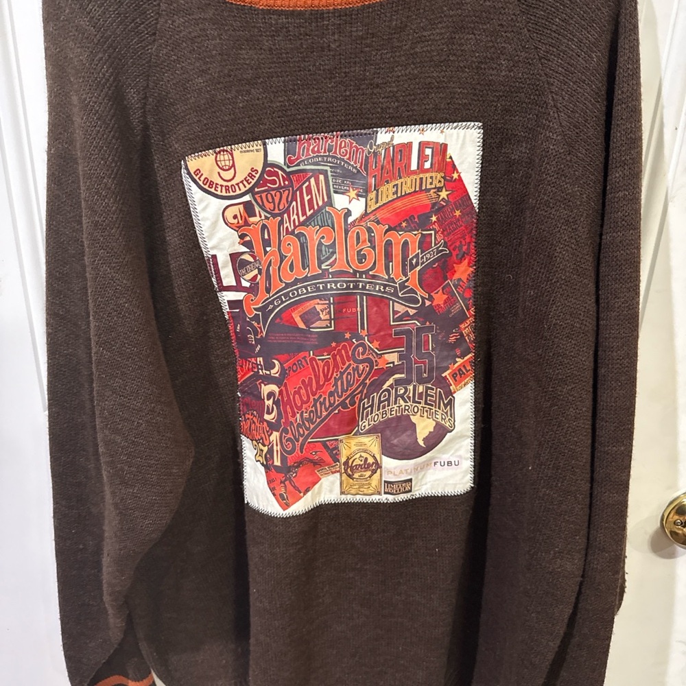 Vintage FUBU Platinum Harlem Globetrotters Sweater XL